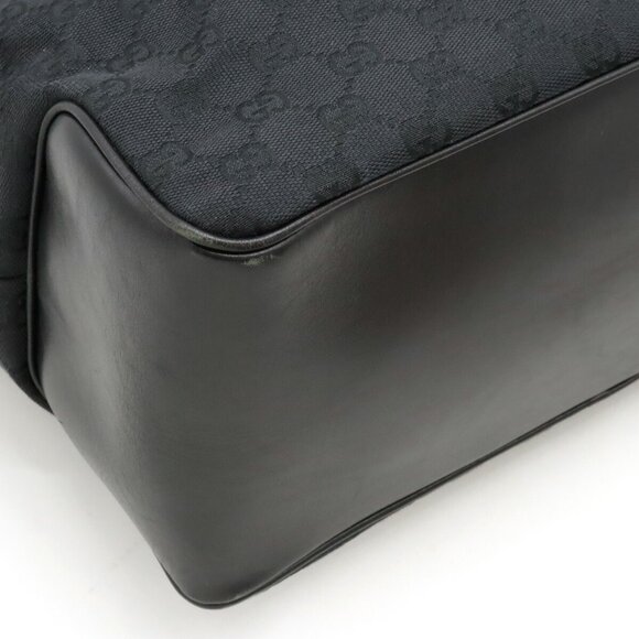 GUCCI Black Leather Shoulder Bag - Picture 4 of 9